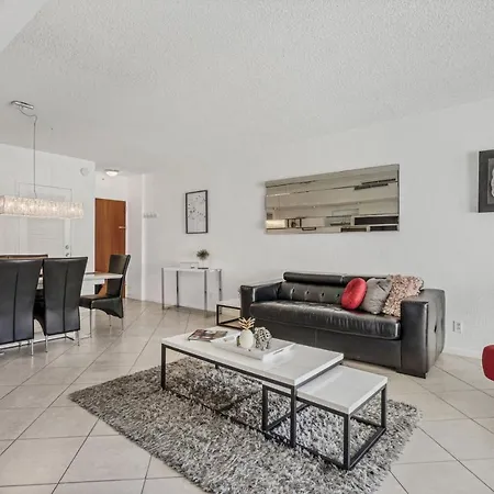 Beautiful Apartments On The Beach At The Tides